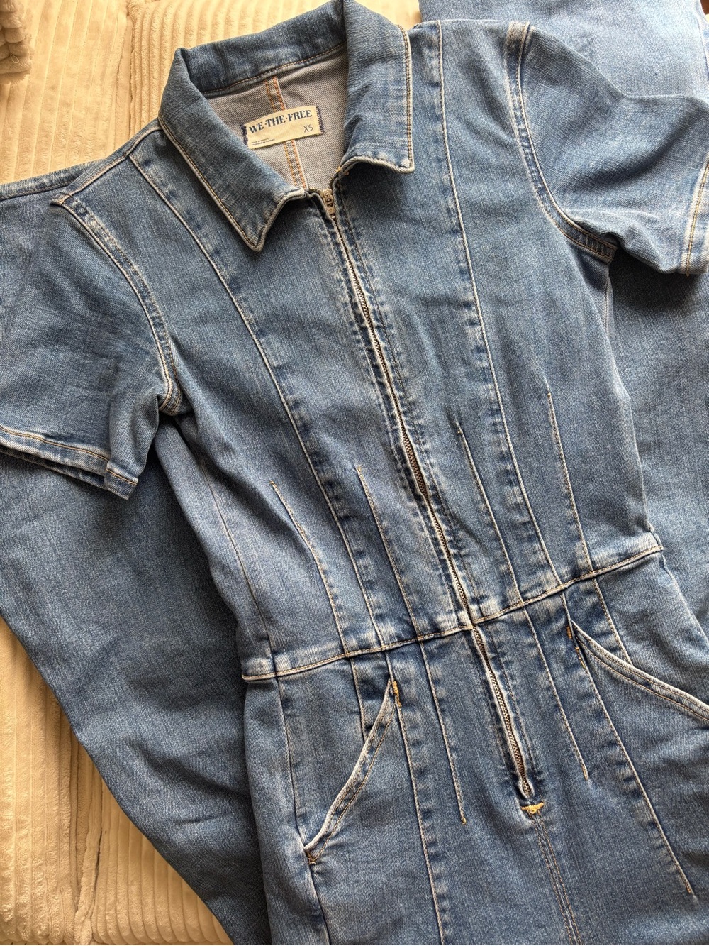 We The Free XS Blue Denim Short-Sleeve Jumpsuit